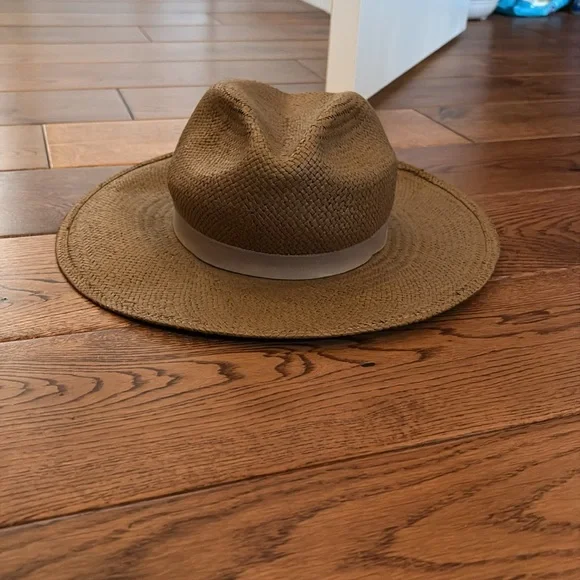 Janessa Leone Adriana Hat. NWT! - Picture 2 of 4